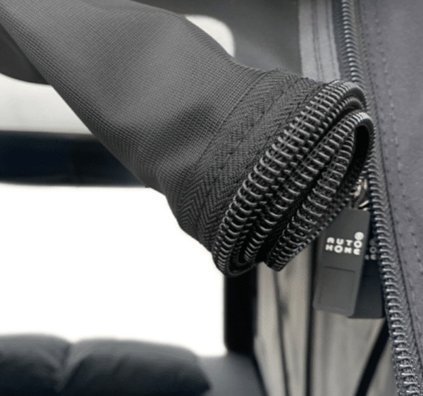 Изображение товара Палатка на крышу автомобиля Autohome Overcamp Medium / OGY/02 (карбон)