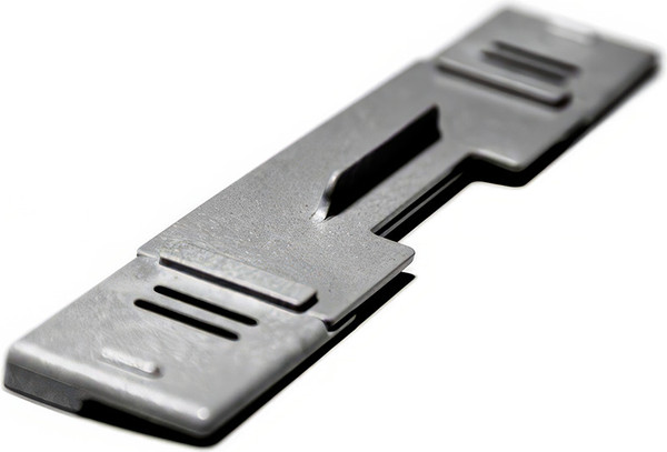 Изображение товара Заградитель летковый для улья Lyson Для 6 рамочного улья / 1058 (215мм)