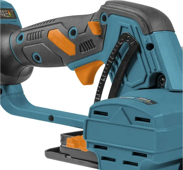 Изображение товара Дисковая пила Bort BHK-18Li-125 Solo (93418354)