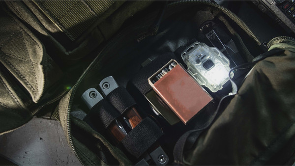 Изображение товара Фонарь Armytek Crystal Pro UV Red / F10301RUV