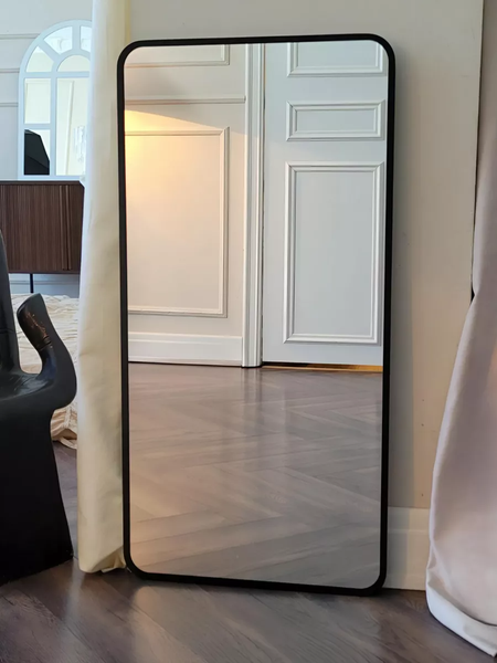 Изображение товара Зеркало Emze Smartphone 50x100 / UV.SMART.50.100.CHE (черный с УФ-окантовкой)