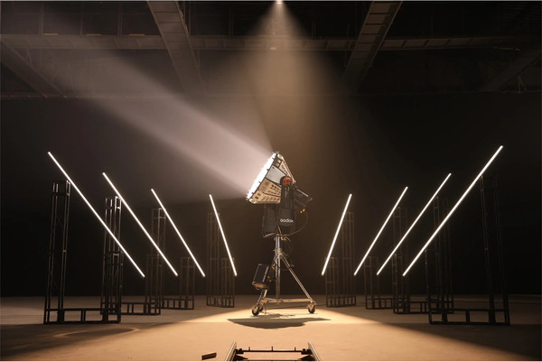 Изображение товара Рефлектор Godox Knowled BeamLight Max90 с байонетом G-Mount / 32220