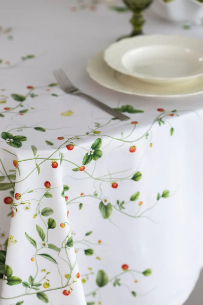 Изображение товара Скатерть Listelle Земляничная поляна 517503