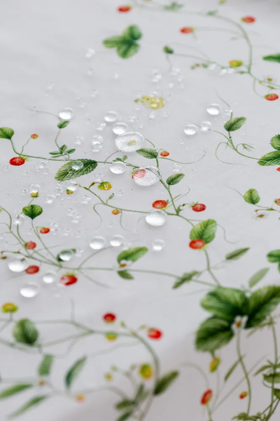 Изображение товара Скатерть Listelle Земляничная поляна 517503