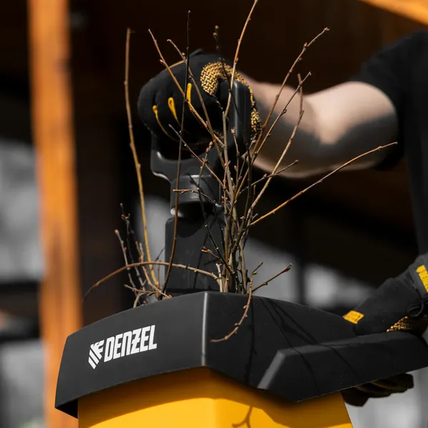 Изображение товара Садовый измельчитель электрический Denzel ECS-2700 / 59702