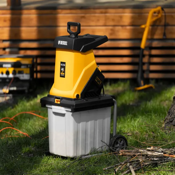 Изображение товара Садовый измельчитель электрический Denzel ECS-2700 / 59702