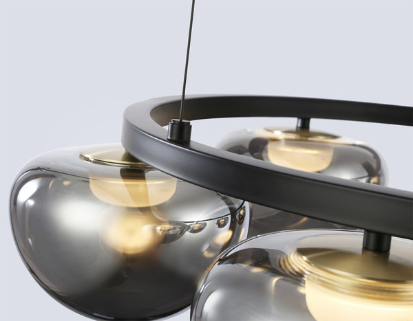 Изображение товара Люстра Ambrella LH12003/6 BK/GD/SM (черный/золото/дымчатый)