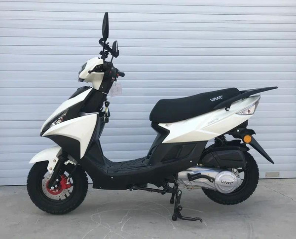 Изображение товара Скутер Vento (VMC) Corsa RS BY49QT-2A N1500 V  (белый матовый/черный матовый)