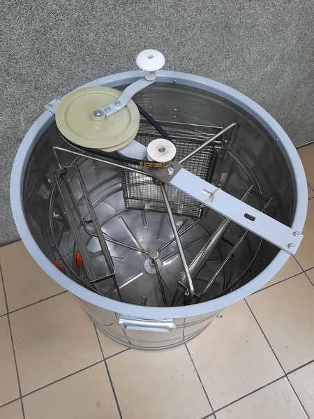 Изображение товара Медогонка СтЗПИ Трехрамочная / М3-ОК-РМ (полностью нержавеющая сталь 304)