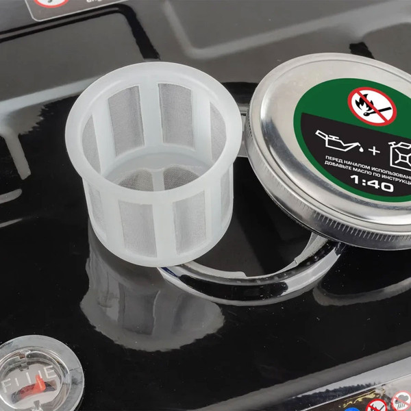 Изображение товара Бензиновый генератор RockForce 60 799 / RF-FY950-1