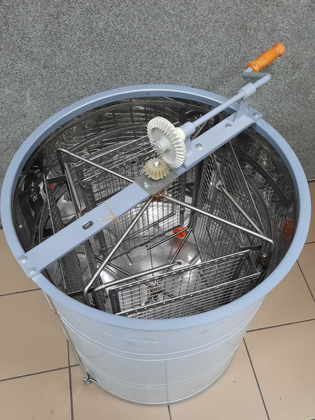 Изображение товара Медогонка СтЗПИ Четырехрамочная / М4-ОК-ПК (полностью нержавеющая сталь 201)