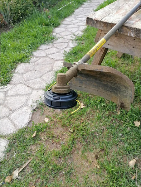 Изображение товара Головка триммерная Champion HT43 / C5143