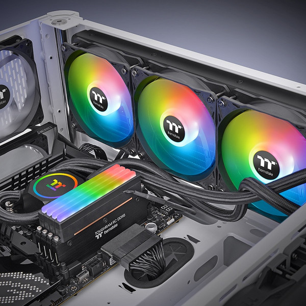 Изображение товара Оперативная память DDR5 Thermaltake Toughram RC 5600MHz CL36 2x16GB / RA50D516GX2-5600C36A