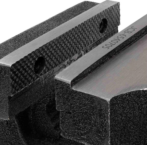 Изображение товара Тиски JCB 58 993 / JCB-6540705