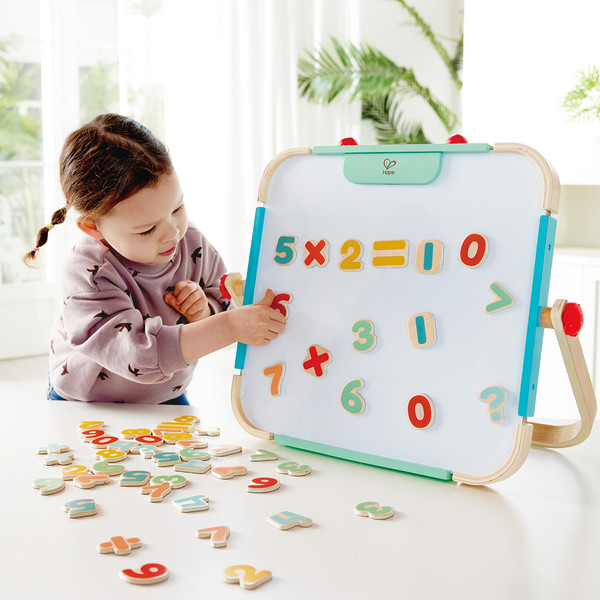 Изображение товара Развивающий игровой набор Hape Магнитные цифры Учимся считать / E2007_HP