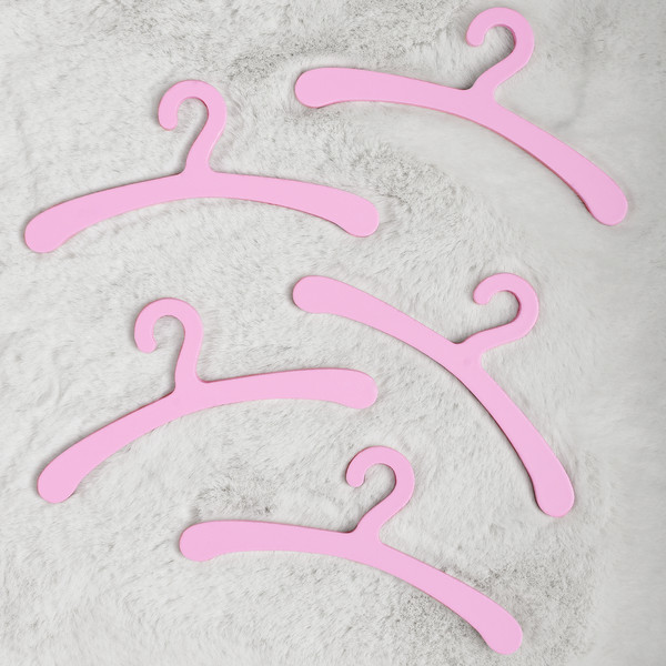 Изображение товара Аксессуар для куклы Leader Toys Набор плечиков для кукольной одежды / 71444 (5шт, розовый)