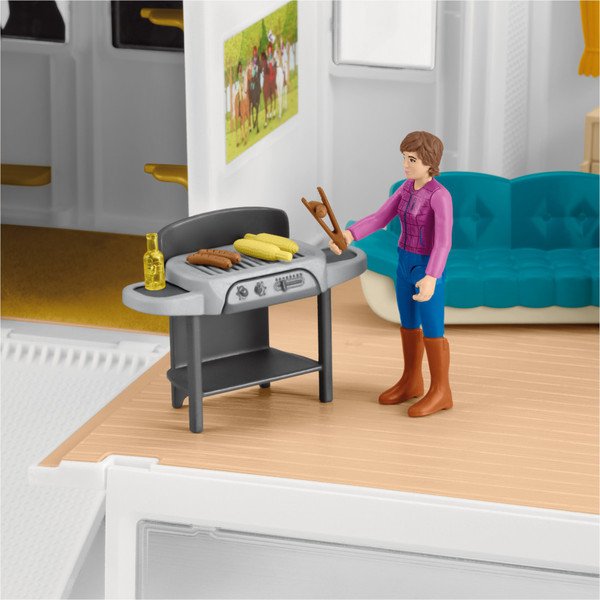 Изображение товара Игровой набор Schleich Школа верховой езды с лошадьми и наездниками 42619