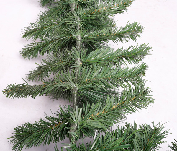 Изображение товара Гирлянда еловая Winter Fun Drop 270 / 25861