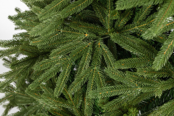 Изображение товара Ель искусственная Winter Fun Drop 210 / 25805