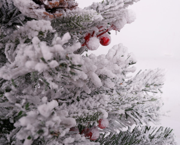 Изображение товара Ель искусственная Winter Fun Drop 60 / 24869-60CM