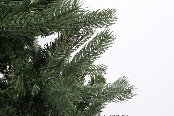 Изображение товара Ель искусственная Winter Fun Drop 120 / 23104