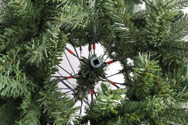 Изображение товара Ель искусственная Winter Fun Drop 120 / 23104