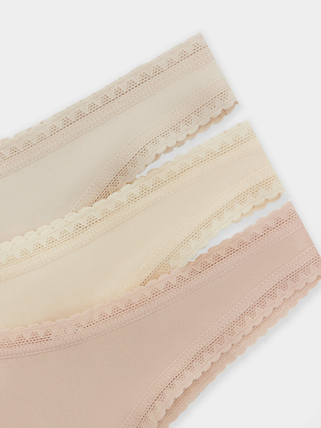 Изображение товара Комплект женских трусов Mark Formelle 412654-3 (р.106, жемчуг)
