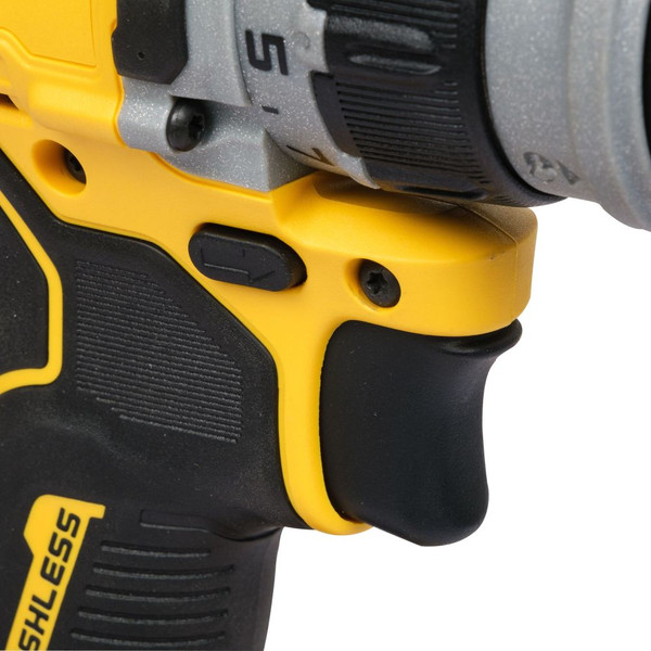 Изображение товара Профессиональная дрель-шуруповерт DeWalt Solo DCD703NT