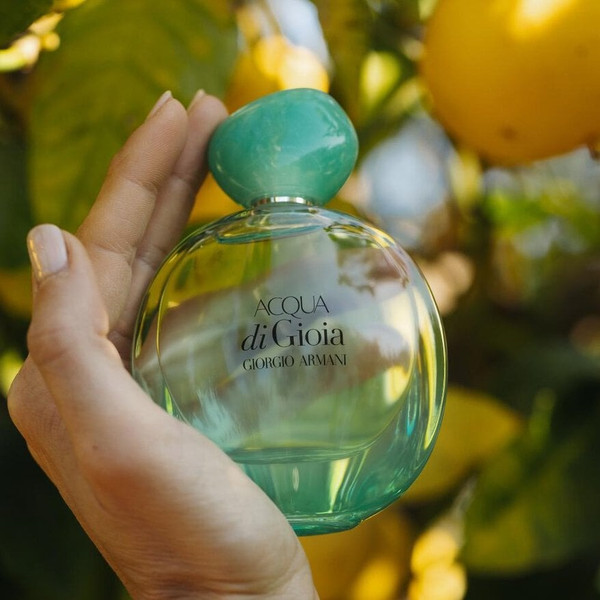 Изображение товара Парфюмерная вода Giorgio Armani Acqua Di Gioia Intense (50мл)