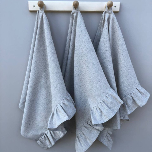 Изображение товара Набор полотенец ОМурМебель Хозяйственные с рюшами 45x70см (3шт, серый)