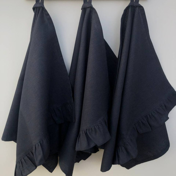 Изображение товара Набор полотенец ОМурМебель Хозяйственные с рюшами 45x70см (3шт, черный)