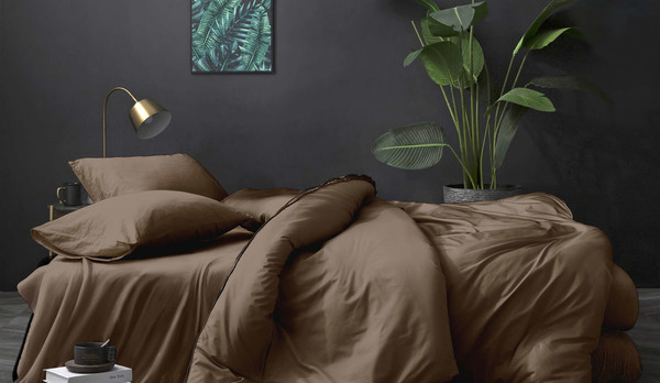 Изображение товара Комплект постельного белья LUXOR Мокко (N) 2.0 с европростыней (поплин гл/кр)