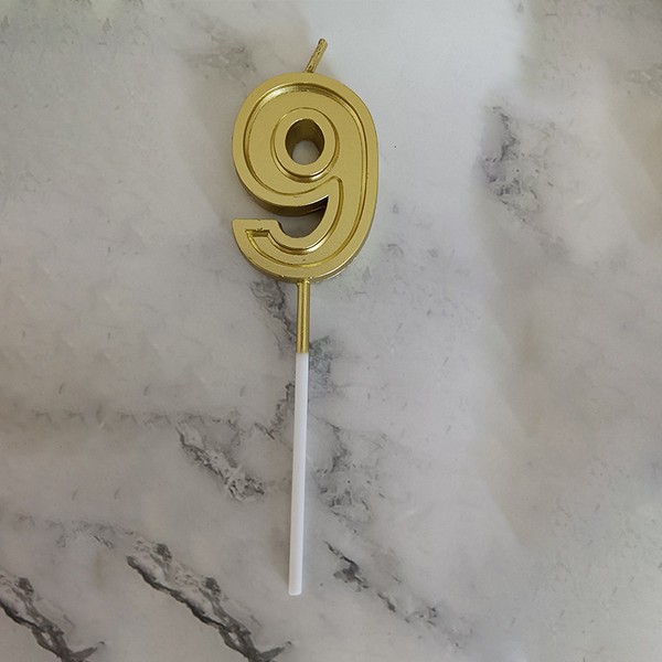 Изображение товара Свеча для торта S.G. Home Цифра 9 на шпажке SG-CC-N3 (золото)