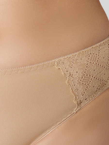 Изображение товара Трусы женские Mark Formelle 412643 (р.94, обжаренный миндаль)