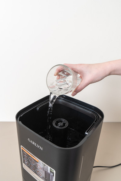 Изображение товара Традиционный увлажнитель воздуха Garlyn AirMist V10