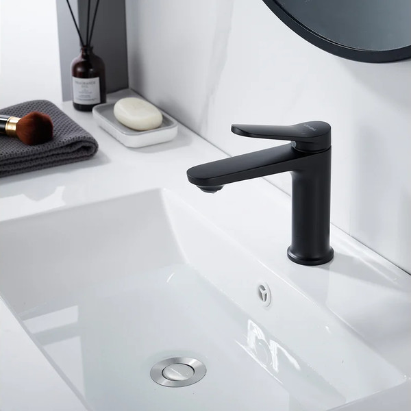 Изображение товара Смеситель Shevanik S4301H (черный матовый)