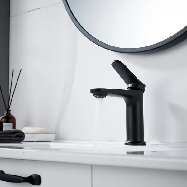 Изображение товара Смеситель Shevanik S4301H (черный матовый)