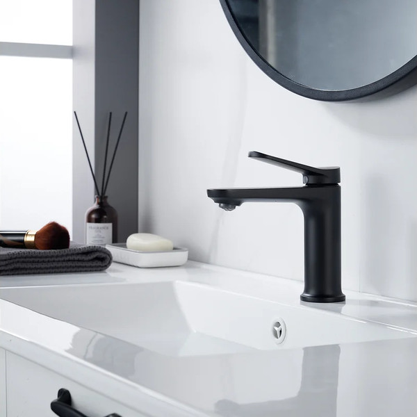 Изображение товара Смеситель Shevanik S4301H (черный матовый)