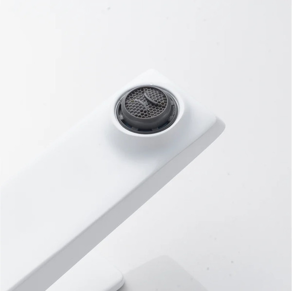 Изображение товара Смеситель Shevanik S4401C (белый)