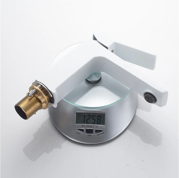 Изображение товара Смеситель Shevanik S4401C (белый)