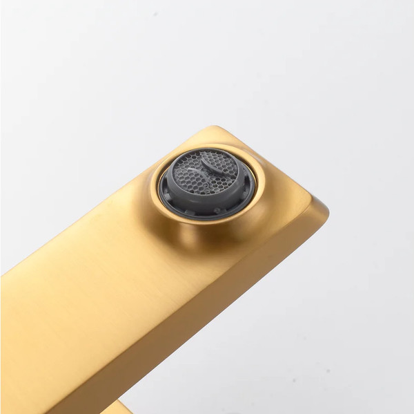 Изображение товара Смеситель Shevanik S4401G (золотой сатин)