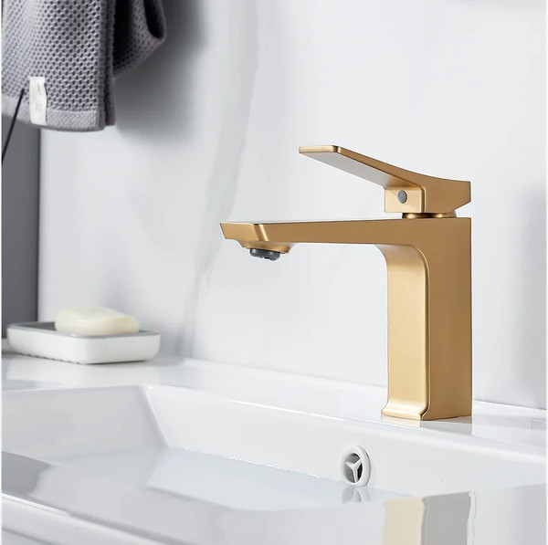 Изображение товара Смеситель Shevanik S4401G (золотой сатин)