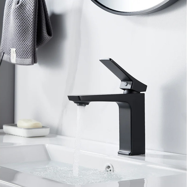 Изображение товара Смеситель Shevanik S4401H (черный)