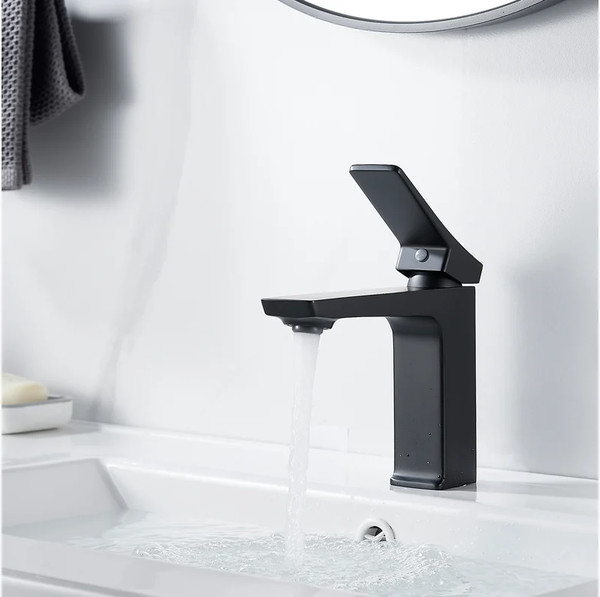 Изображение товара Смеситель Shevanik S4401H (черный)