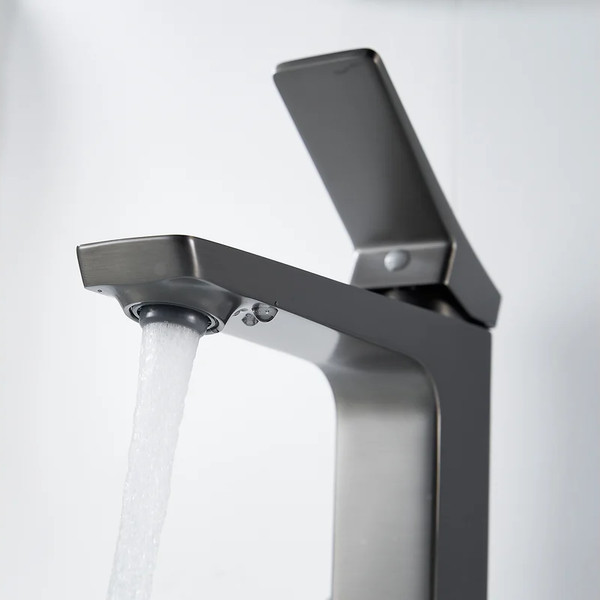 Изображение товара Смеситель Shevanik S4401T (оружейная сталь)