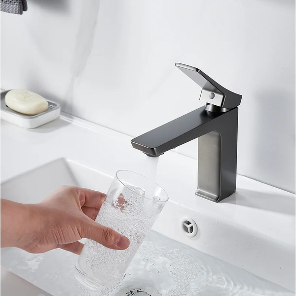 Изображение товара Смеситель Shevanik S4401T (оружейная сталь)