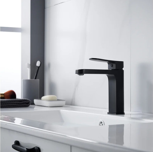 Изображение товара Смеситель Shevanik S4501H (черный)