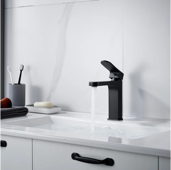 Изображение товара Смеситель Shevanik S4501H (черный)