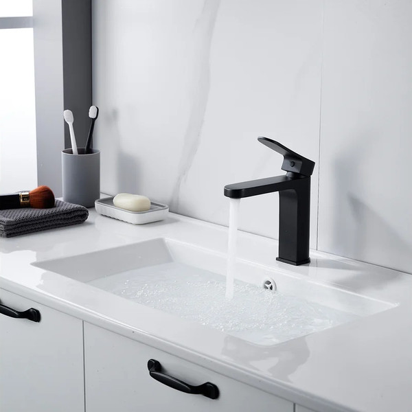 Изображение товара Смеситель Shevanik S4501H (черный)