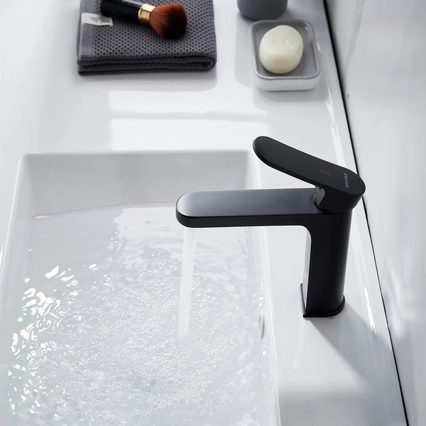 Изображение товара Смеситель Shevanik S4501H (черный)